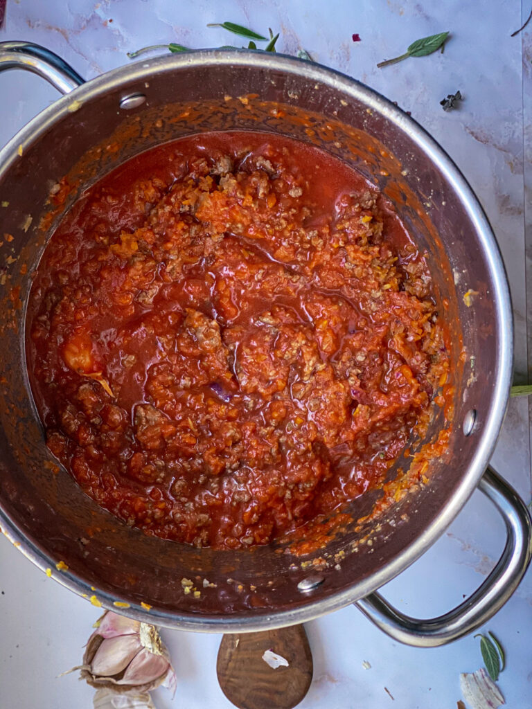 Beef mince tomato sauce