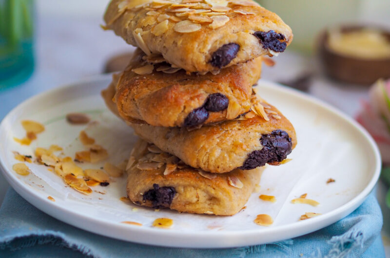 Gluten free chocolate brioche buns