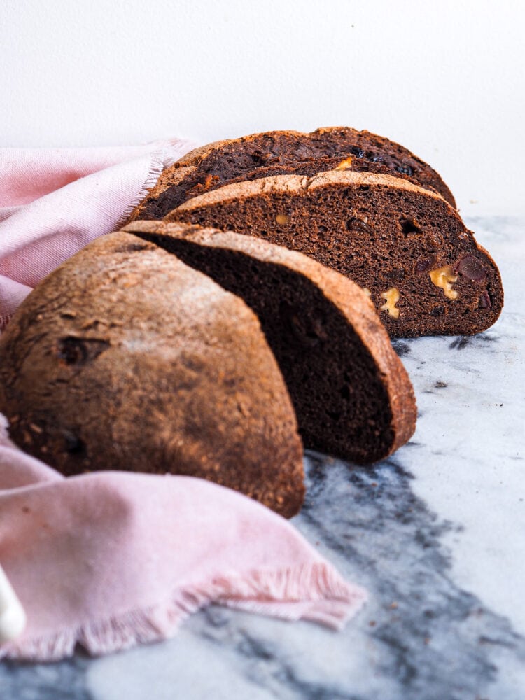 Gluten-free cocoa bread loaf