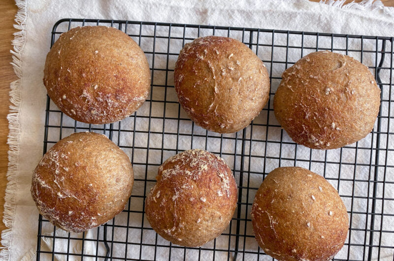 Gluten-free multigrain bread rolls